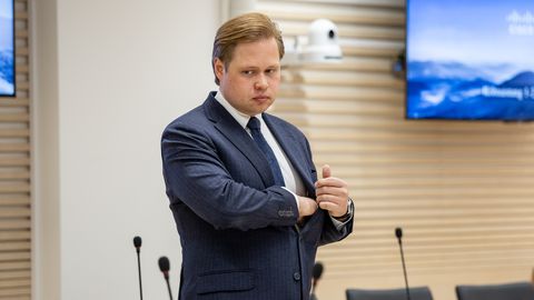REPORTAAŽ ⟩ Vandeadvokaat kaebas riigi kohtusse: Eesti rikub sideandmete säilitamisega inimeste põhiõigusi
