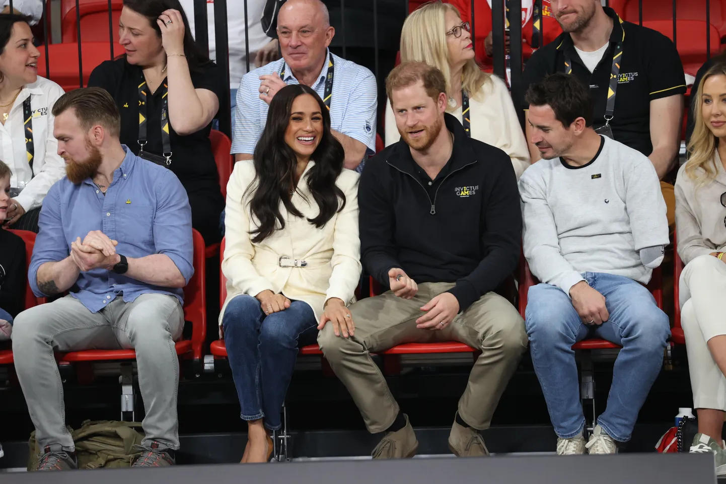 Meghan ja Harry Invictus Gamesi spordivõistlusel.
