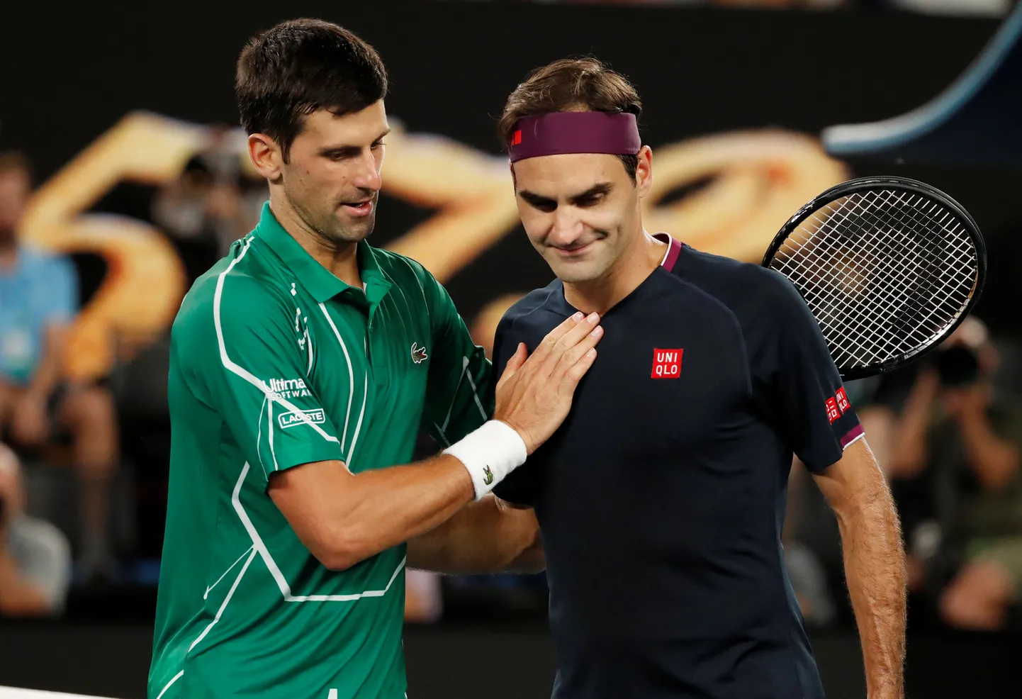 Roger Federer (paremal) mängis viimati 2020. aasta jaanuari lõpus, mil ta kaotas Austraalia lahtiste poolfinaalis Novak Djokovcile.