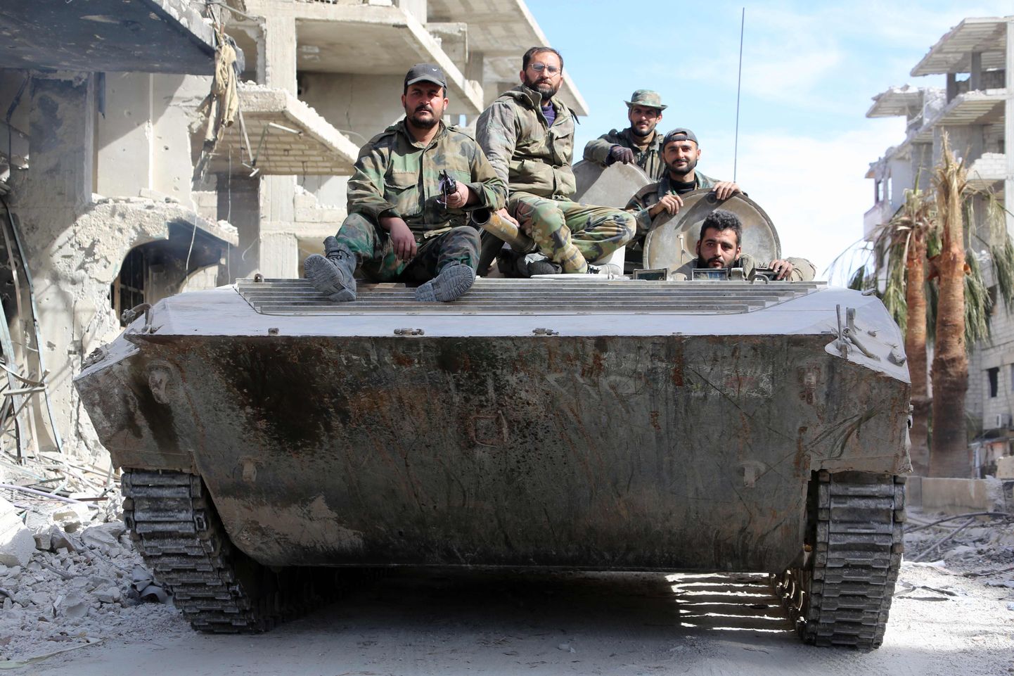Süüria valitsusvägede sõdurid.