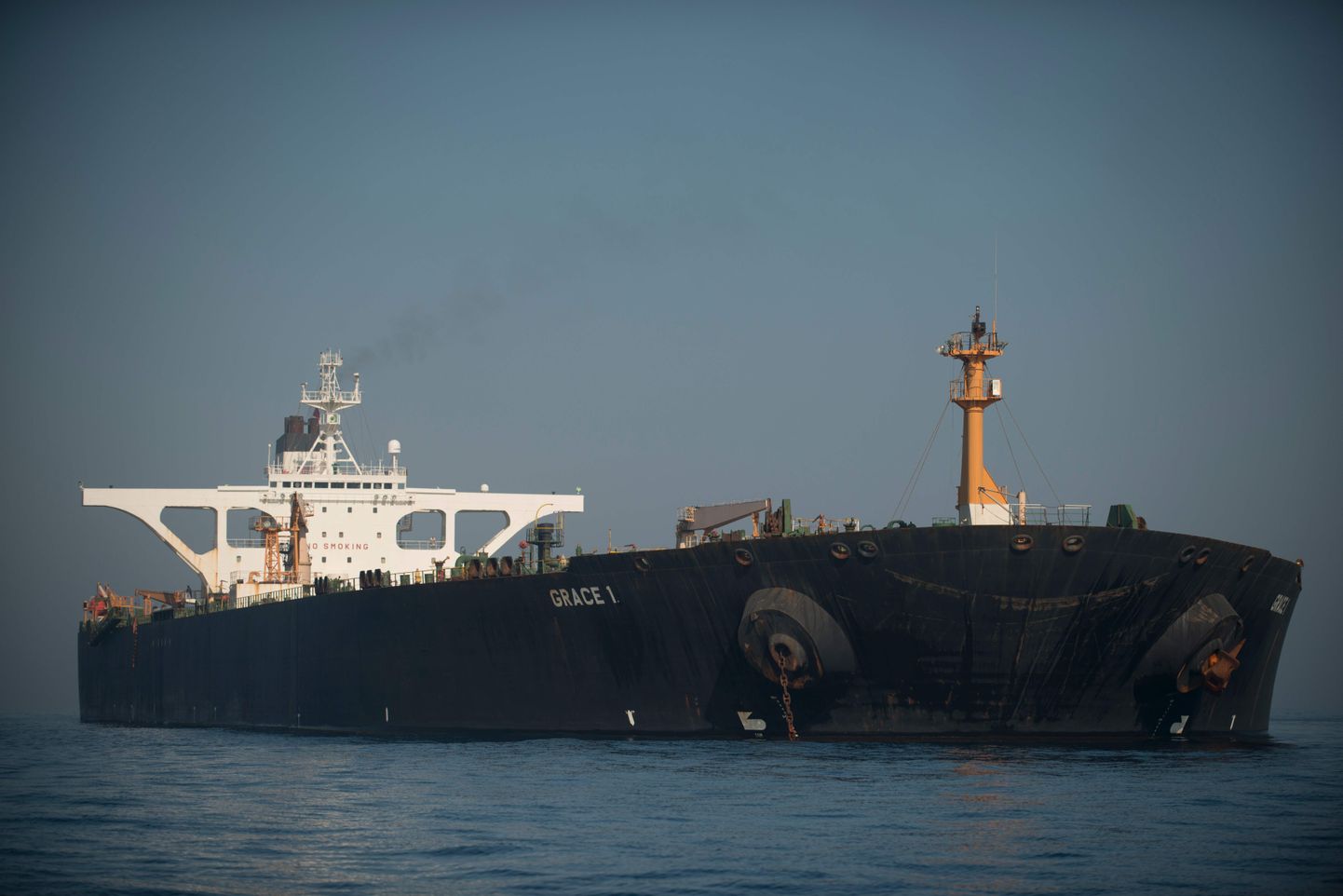 Iraani supertanker Grace 1 Gibraltari rannikul 15. augustil.