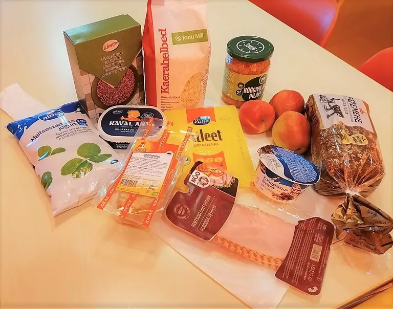 Пакет школьного питания Rapla Vesiroosi.