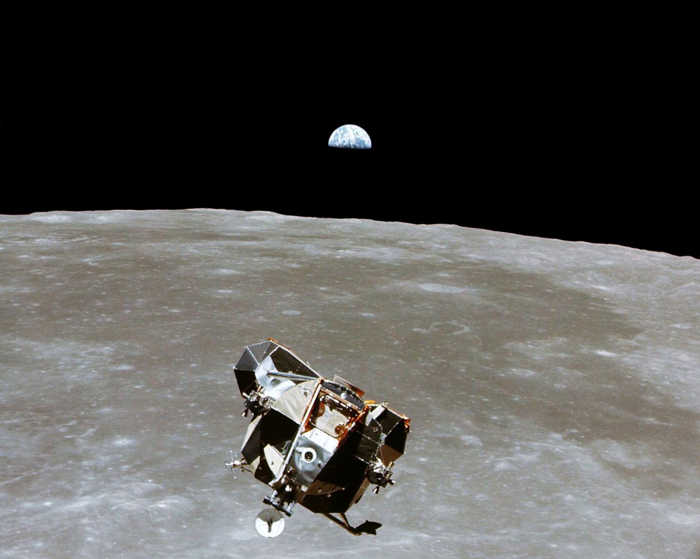 Fotol on Apollo 11