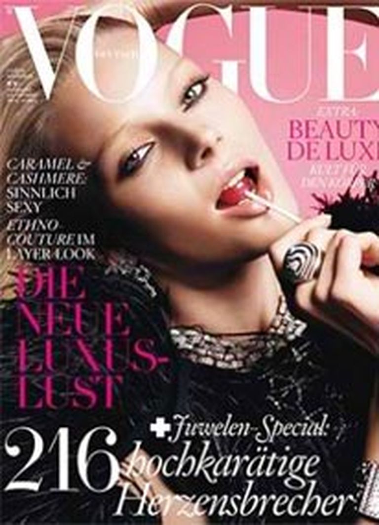Ieva Laguna uz žurnāla "Vogue" vāka 