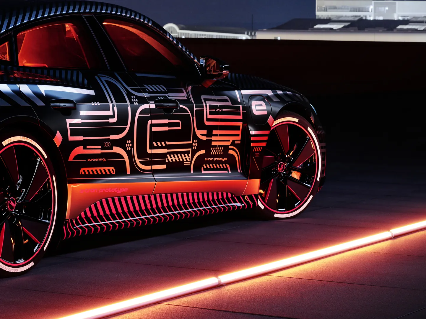 Elektriskais Audi e-tron GT