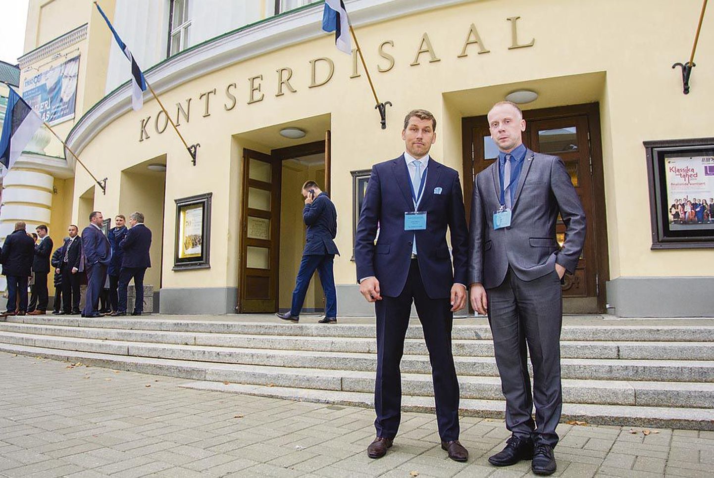 Ei tea, mida tunda. Riigikogu liige Andres Metsoja ja Pärnu linna esindaja Vahur Mäe võtsid asjata ette sõidu valimiskokku.