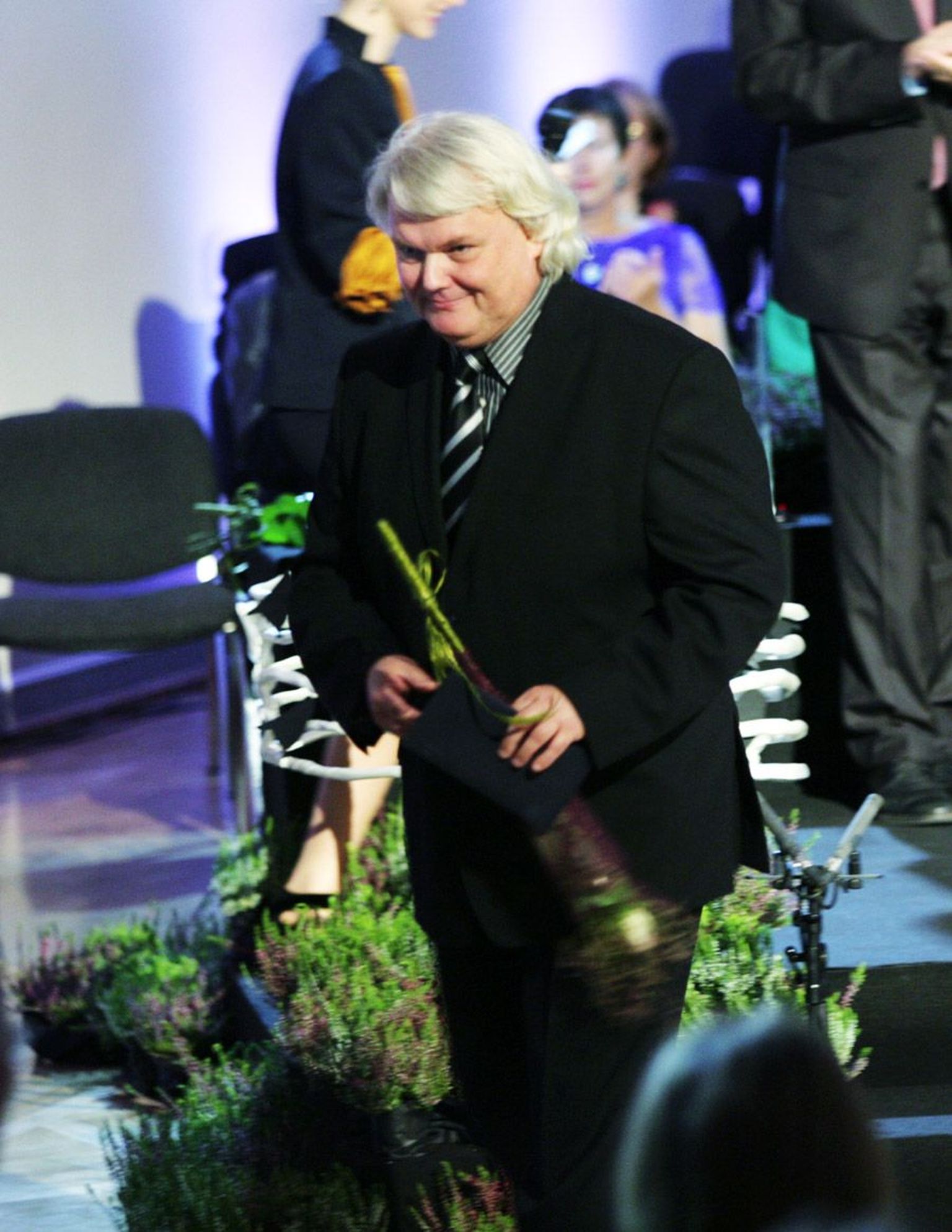 Muusikanõukogu heliloomingu preemia 
pälvis René Eespere.