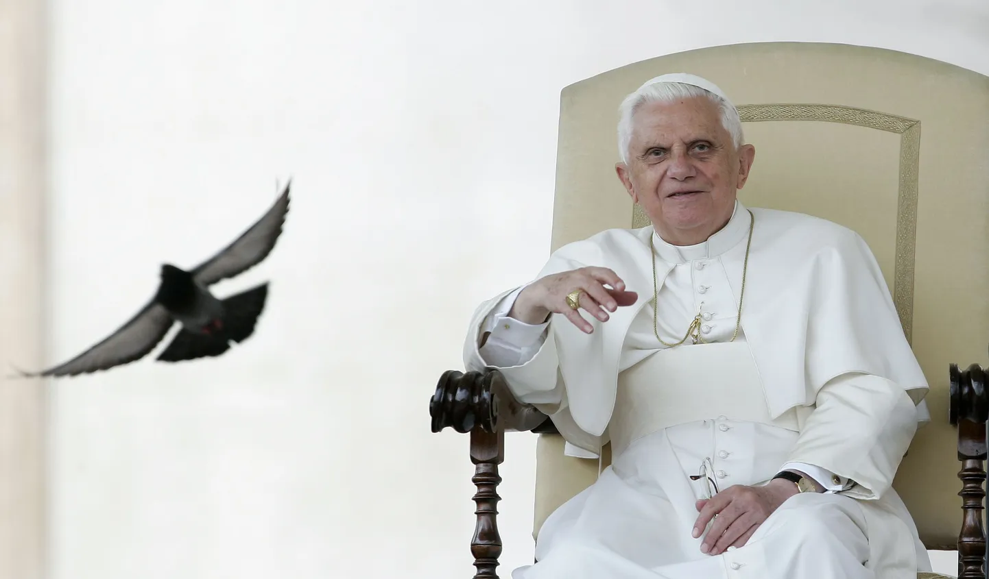 Paavst Benedictus XVI