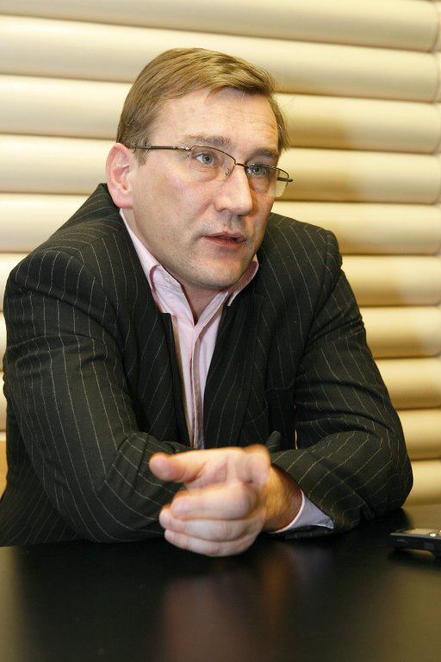 Majandus- ja kommunikatsiooniminister Juhan Parts.