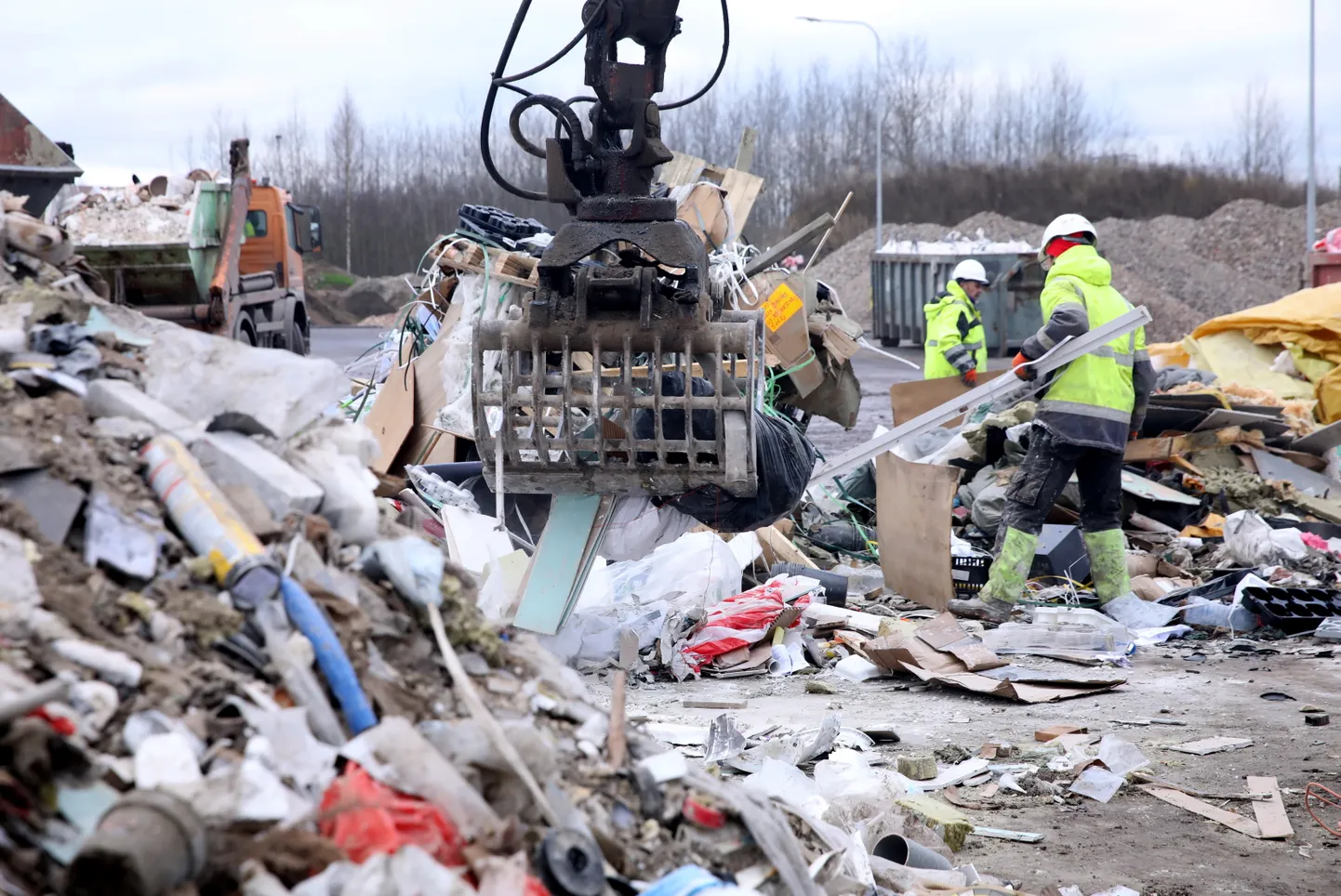 "CleanR" būvniecības aktritumu šķirošanas un pārstrādes centrs "Nomales"