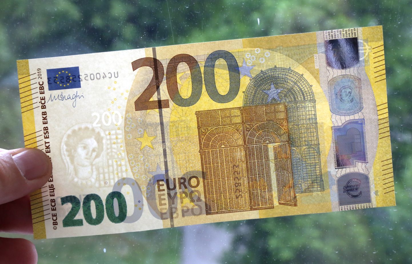 200 eiro banknote. Ilustratīvs attēls. 