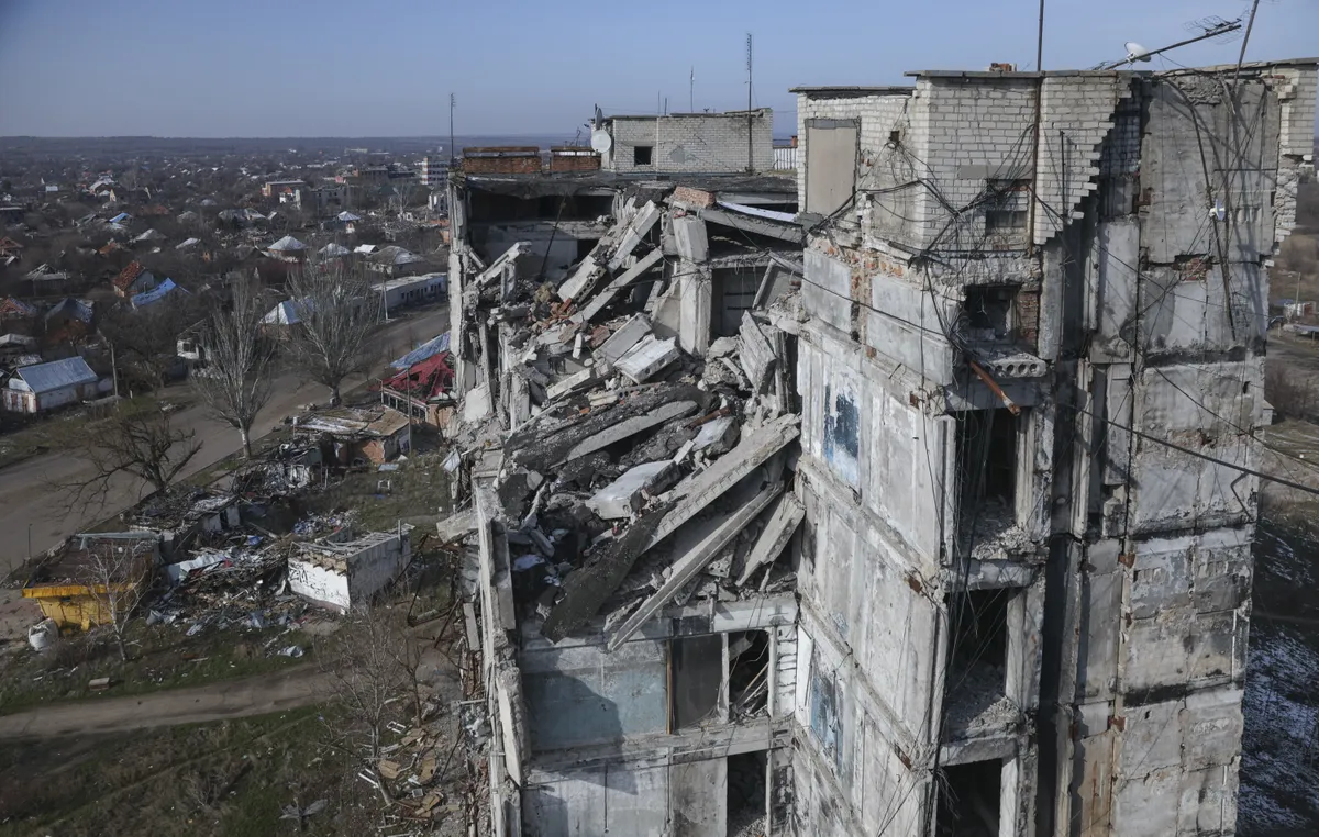 Damaged buildings in Orikhiv, Zaporizhzhia Oblast, Eastern Ukraine, February 12, 2025.