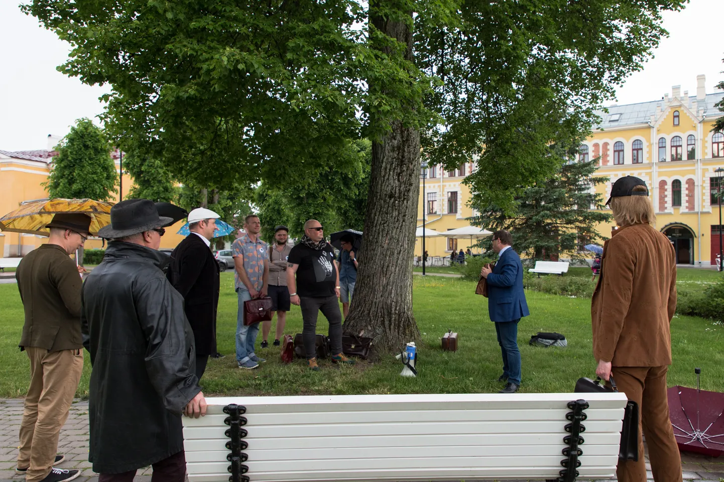 Kirjanik Paavo Matsin esinemas Viljandis.