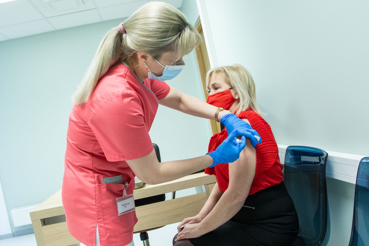 "Silmarõõm S" вакцинирует в четверг, 1 июля, с 15.00 до 19.00 в торговом центре "Fama" в Нарве.