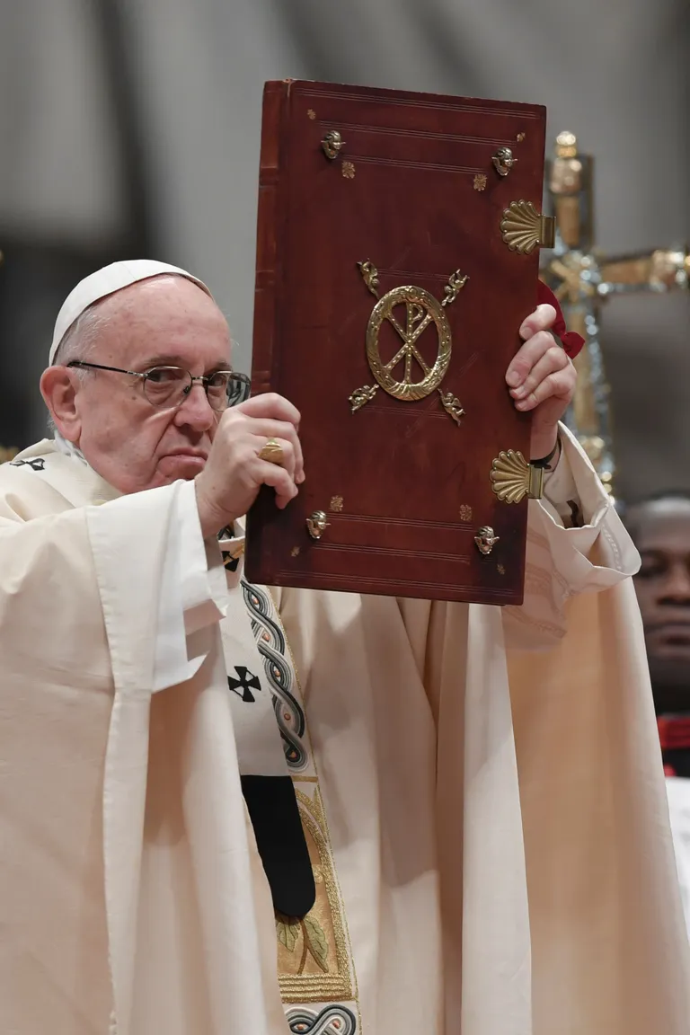 Paavst Franciscus kolmekuningapäeva missal