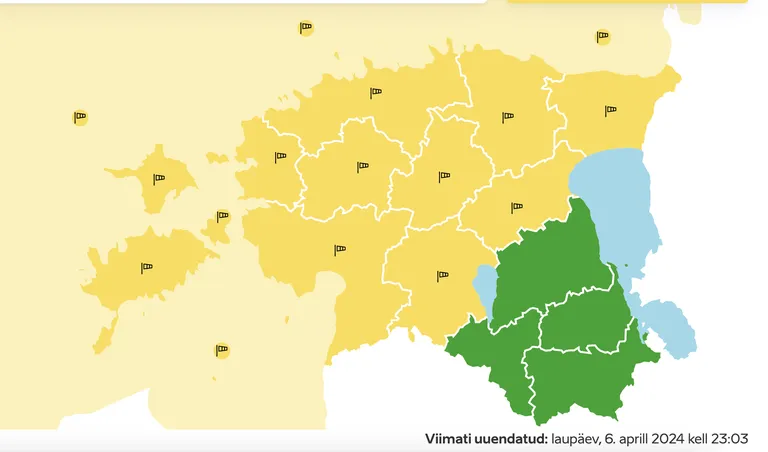 Laupäeval veidi enne südaööd on kollaseks värvunud pea terve Eesti, mis annab märku esimese taseme tormihoiatusest.