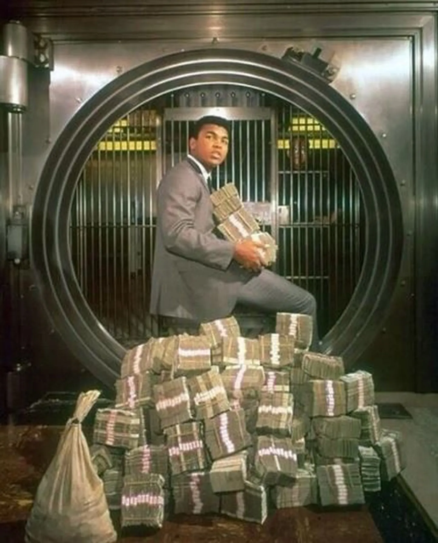 Floyd Mayweatheri Instagrammi lisatud pilt Muhammad Alist.