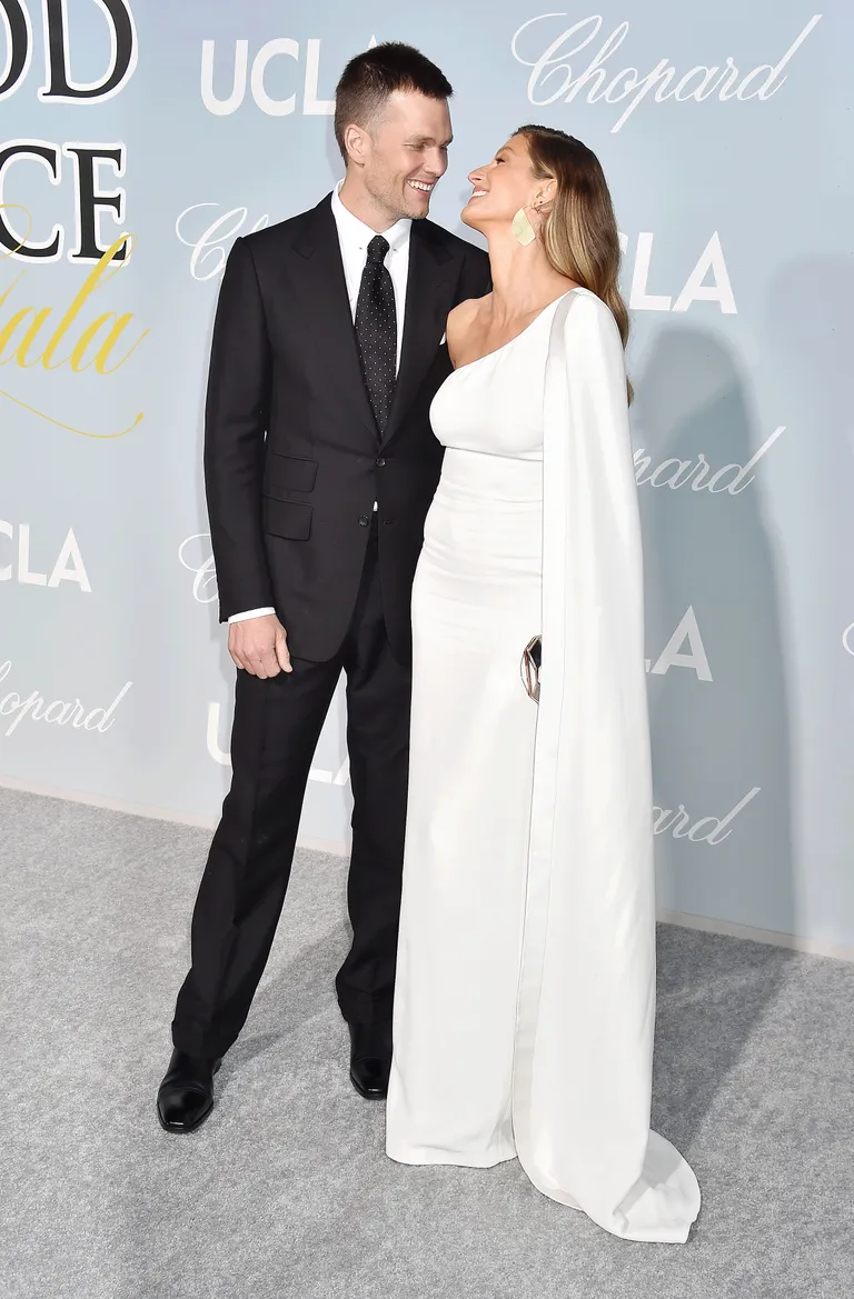 Tom Brady (L) and Gisele Bündchen.