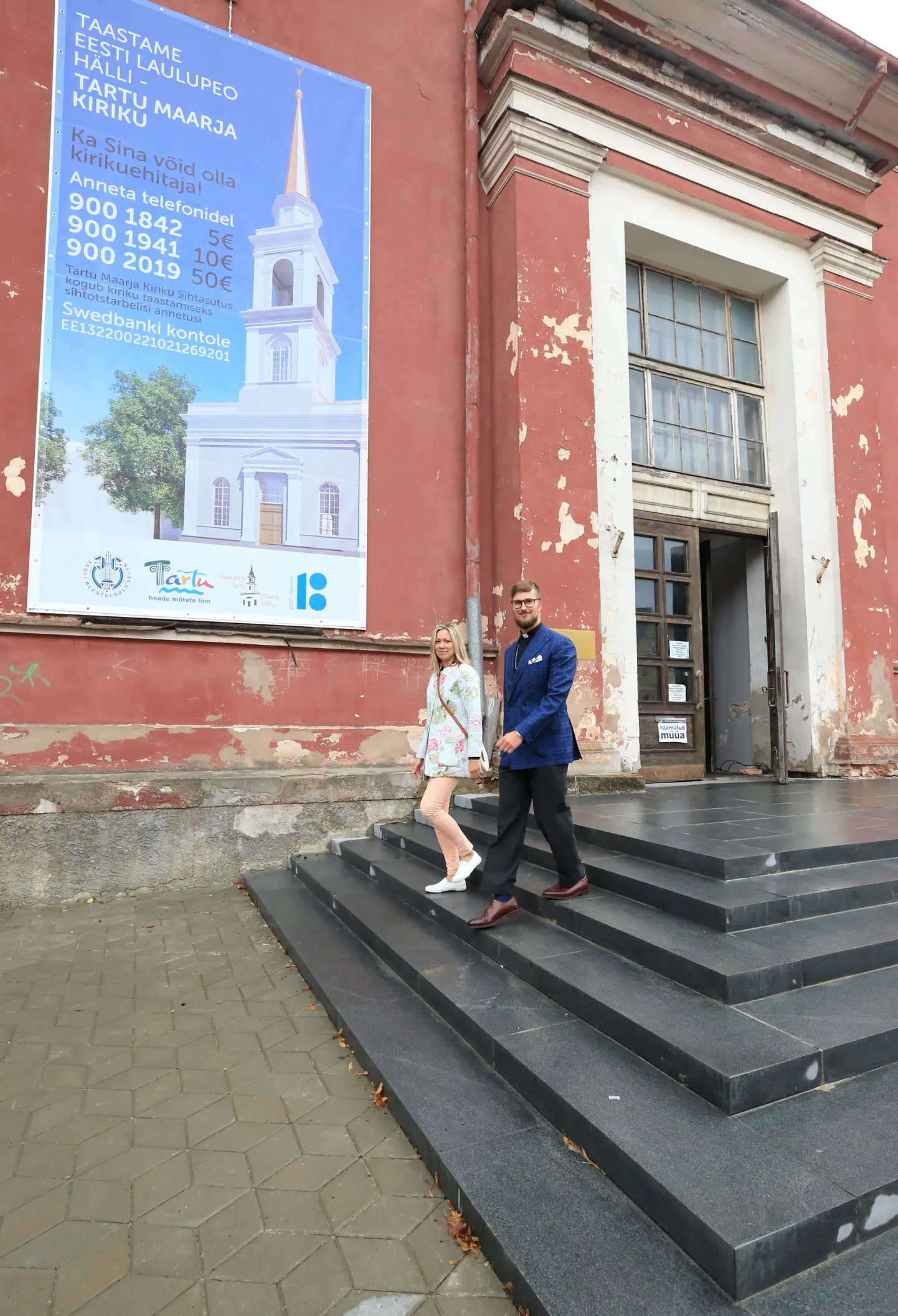 Sihtasutuse Tartu Maarja Kirik juhataja Silvia Leiaru ja Maarja kiriku õpetaja Joona Toivanen on kindlad, et Maarja kirik on 2019. aasta juubelilaulupeoks ja vabariigi 100. aastapäevaks Eesti riigi ja rahva toetusel taastatud.