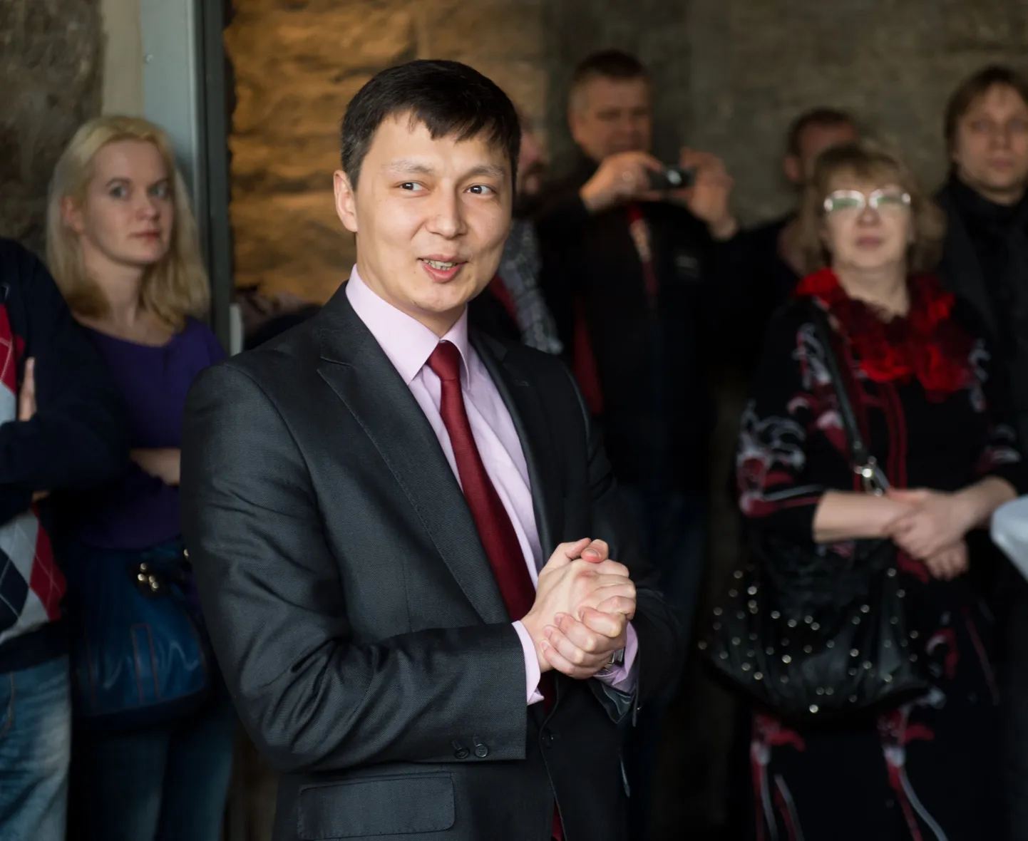 Сегодня вице-мэр Таллинна Михаил Кылварт и заведующий городским департаментом образования Андрес Паюла вручат награды лучшим работникам сферы образования и призы победителям конкурсов.
