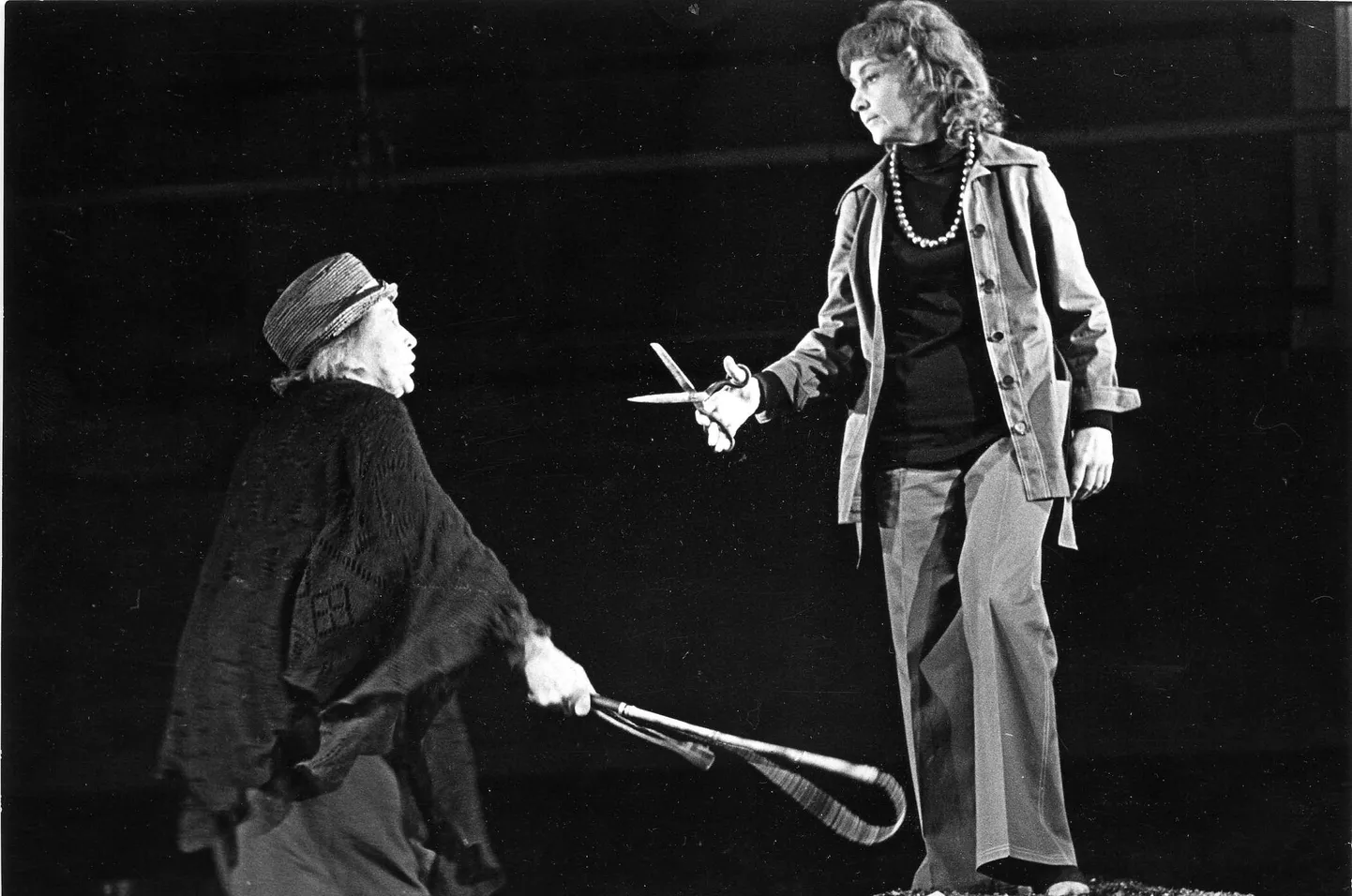 Enn Vetemaa «Roosiaed» 1976. Ema - Aino Talvi, Kristi - Ita Ever.