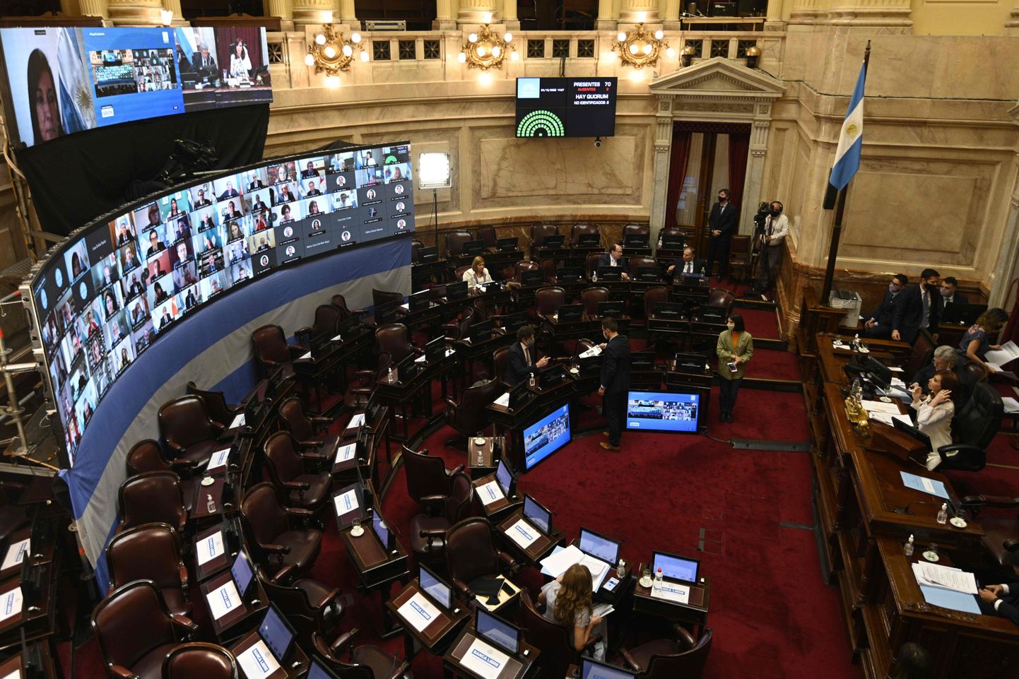Argentina senat hääletamas miljonärimaksu üle.