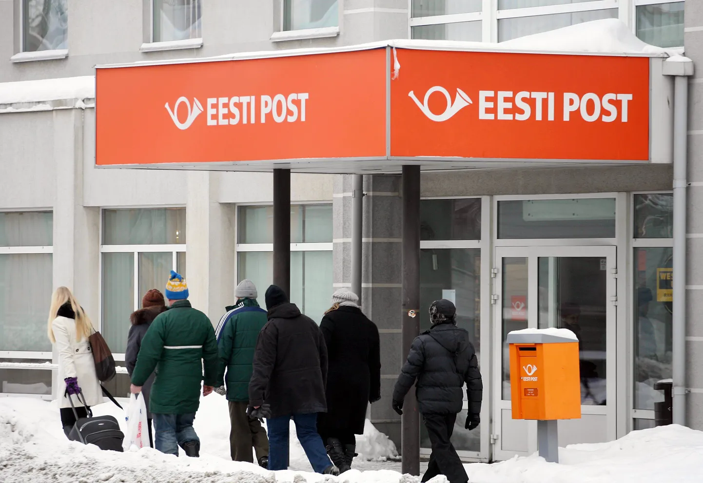 Postkontroid olid tavapärasemast rahvarohkemad.