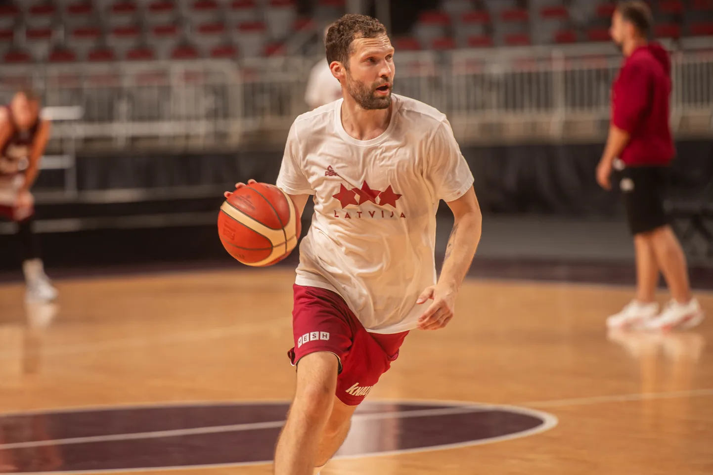 Latvijas basketbolists Jānis Strēlnieks