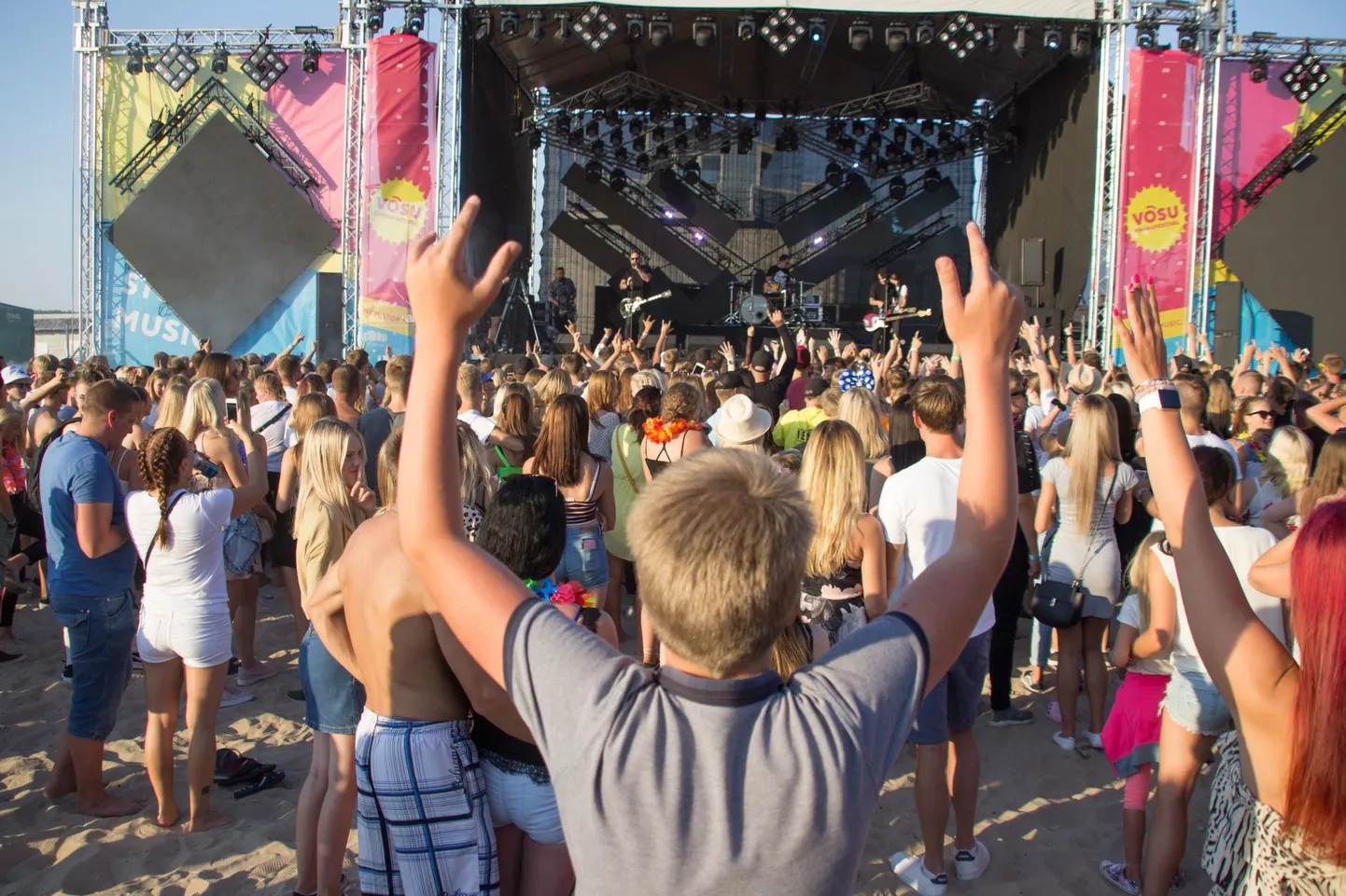 Ka eelmise nädalavahetuse Võsu rannafestivalil oli meditsiinilise abiga probleeme. Vald kinnitab, et on juhtunust järeldused teinud.