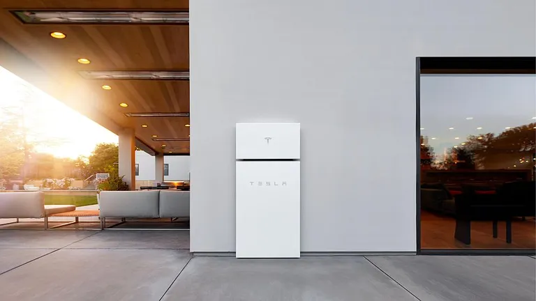 Tesla Powerwall saab olema samuti üks uue suure energiasüsteemi osa, mis salvestab elektrit halvemateks aegadeks.