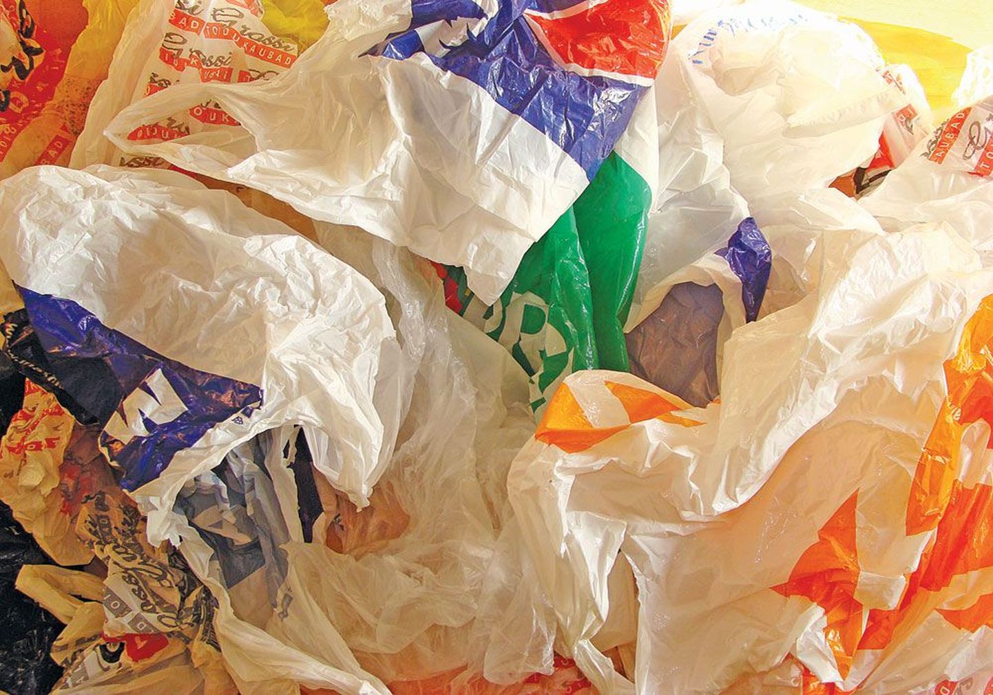Пора учиться жить без пластиковых пакетов.