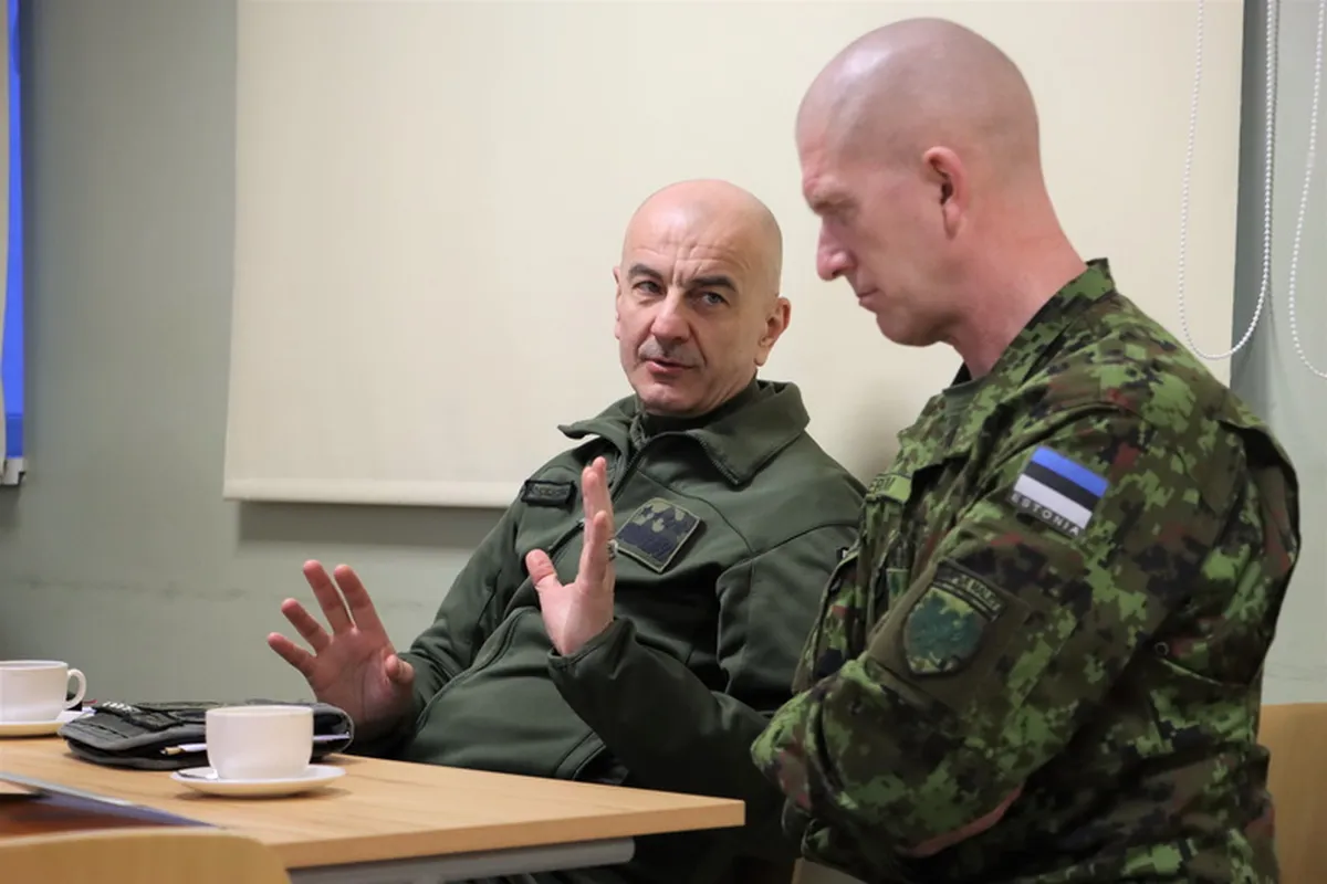 Polish Defense Chief General Rajmund T. Andrzejczak and Estonian Chief of Defense General Martin Herem discussing defense cooperation in Estonia.