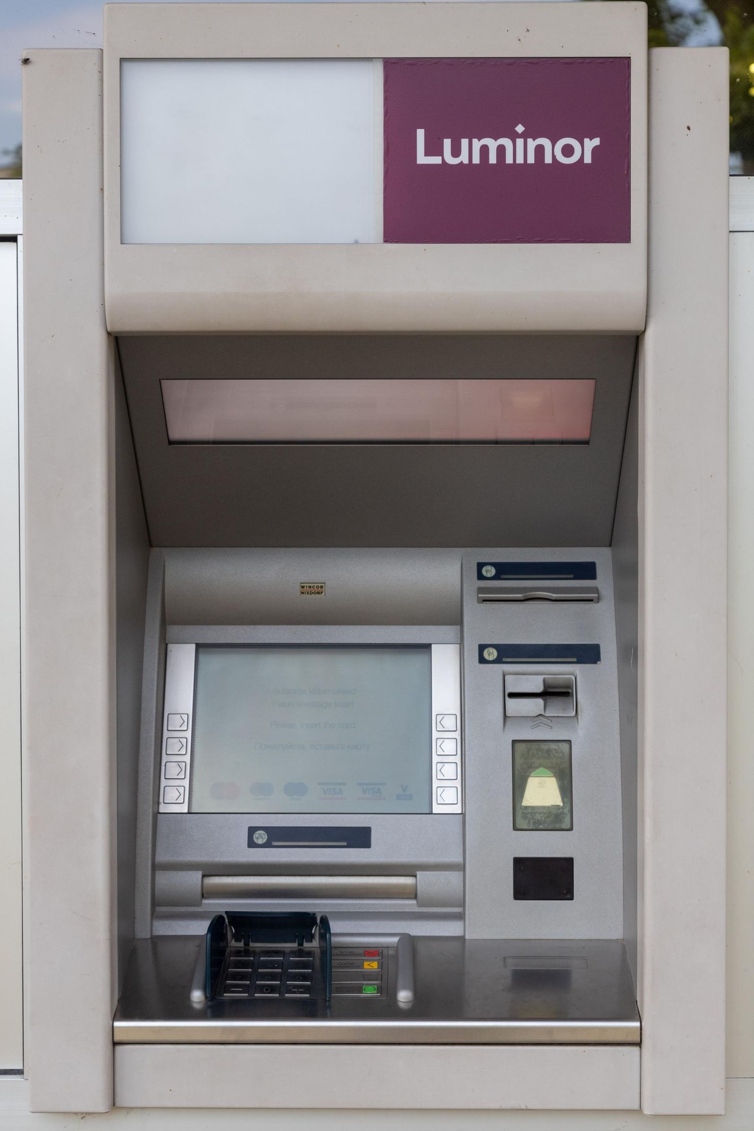 Luminori pangaautomaatide töö on häiritud.