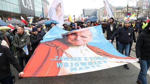 Tomasz Chłoń ⟩ Religiooni poliitikasse tirimine hoopis kiirendab inimeste usust kaugenemist
