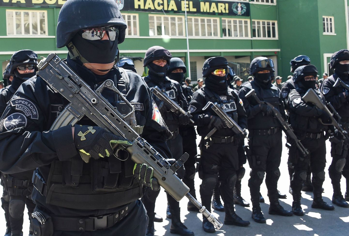 Boliivia terrorismivastane politseiüksus GAT.
