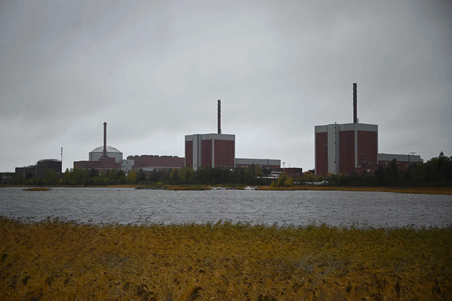 Olkiluoto tuumaelektrijaama kolm reaktorit.