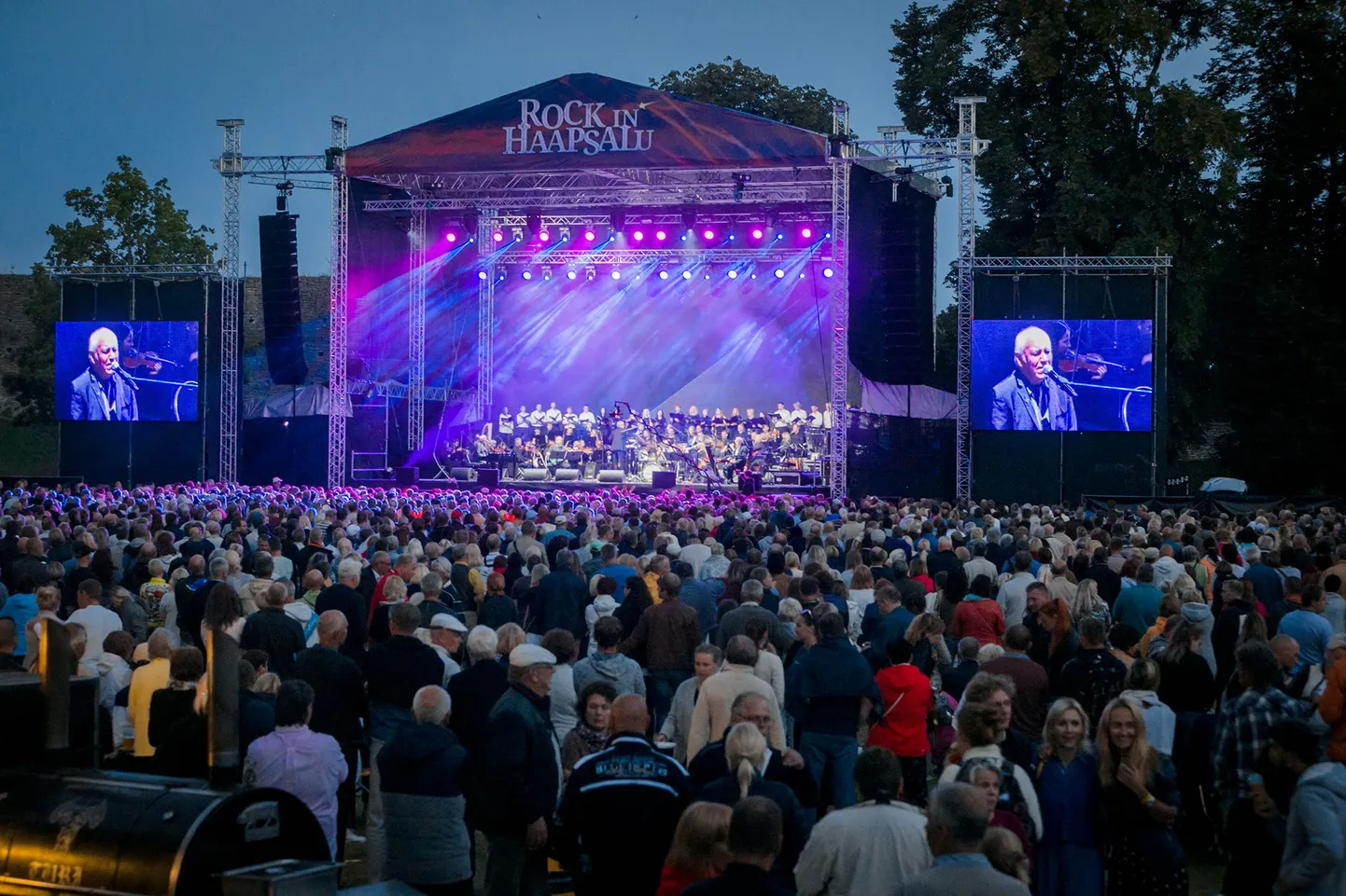 Haapsalu linnapea Urmas Suklese sõnul on Rock in Haapsalu missioon alati olnud tuua kokku legendaarseid muusikuid vägevate ja iidsete müüride vahele.