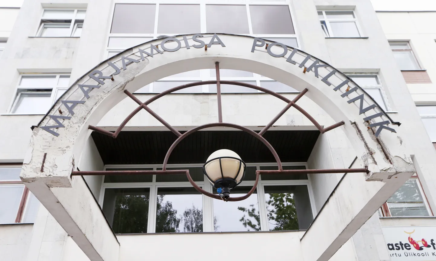 Tartu ülikooli kliinikumi polikliinik aadressil Ludvig Puusepa 1a.