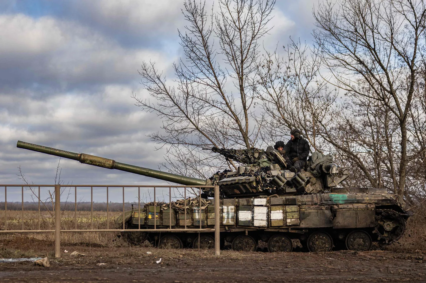 Ukraina sõjaväelased Bahmuti lähedal.