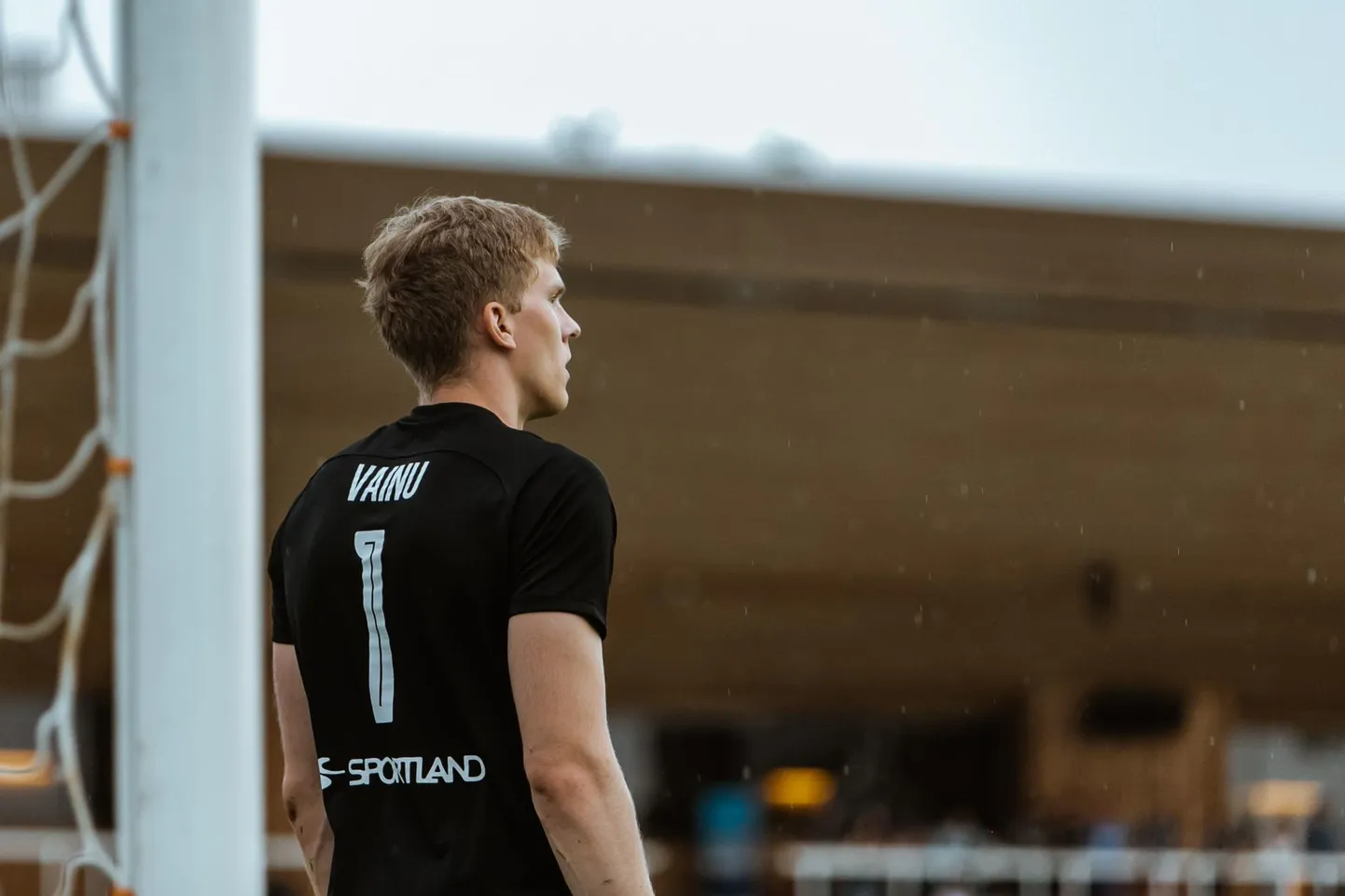 Hendrik Vainu hoidis augustis kolmes mängus oma seljataguse puhtana ja aitas Pärnu Vaprusel teenida neli võitu.