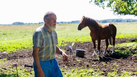 Koogu mõisas tuleb kolme küla rahvas kokku, tantsuks mängib Jüri Homenja