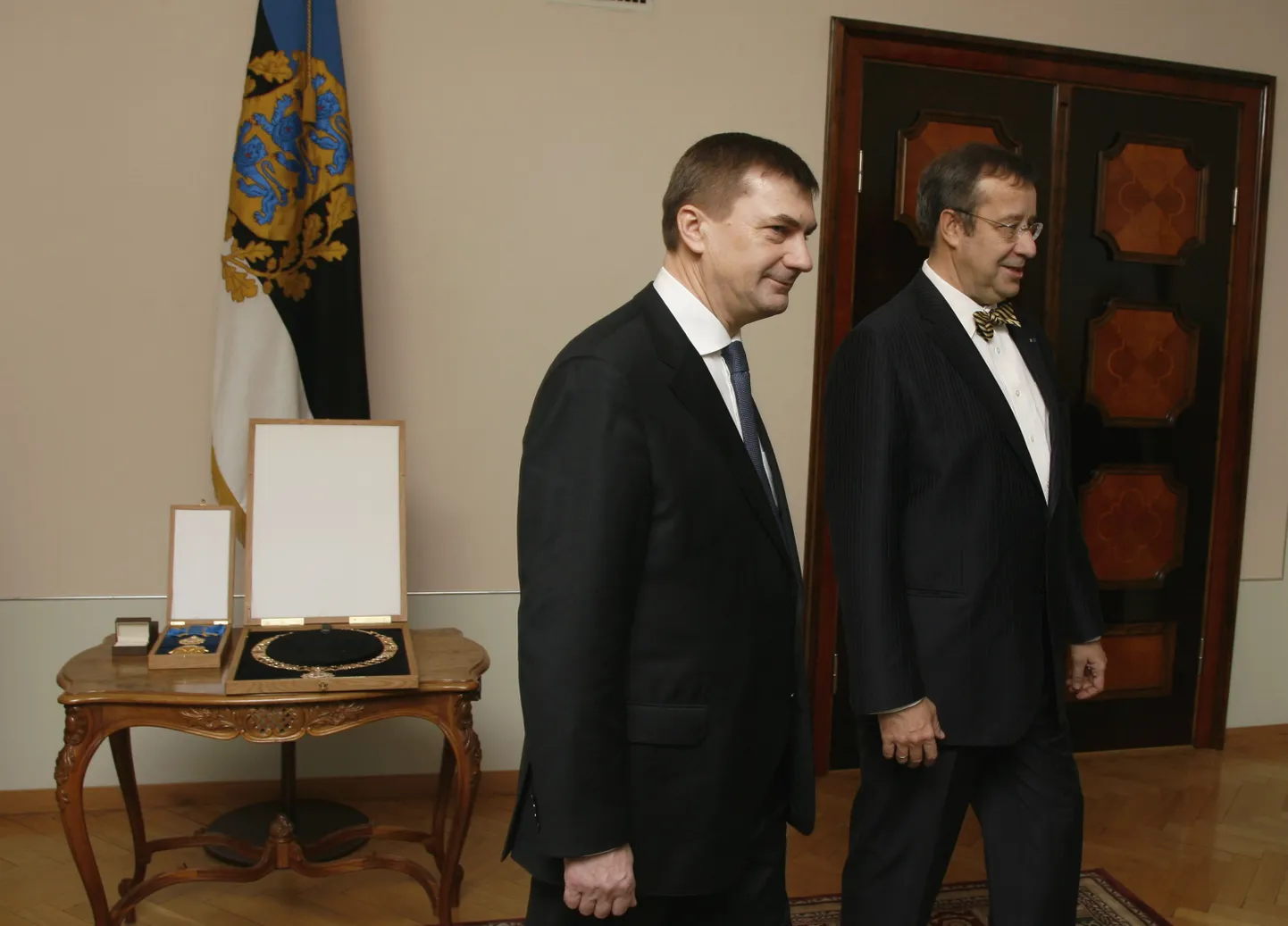 Peaminister Andrus Ansip ja president Toomas Hendrik Ilves.