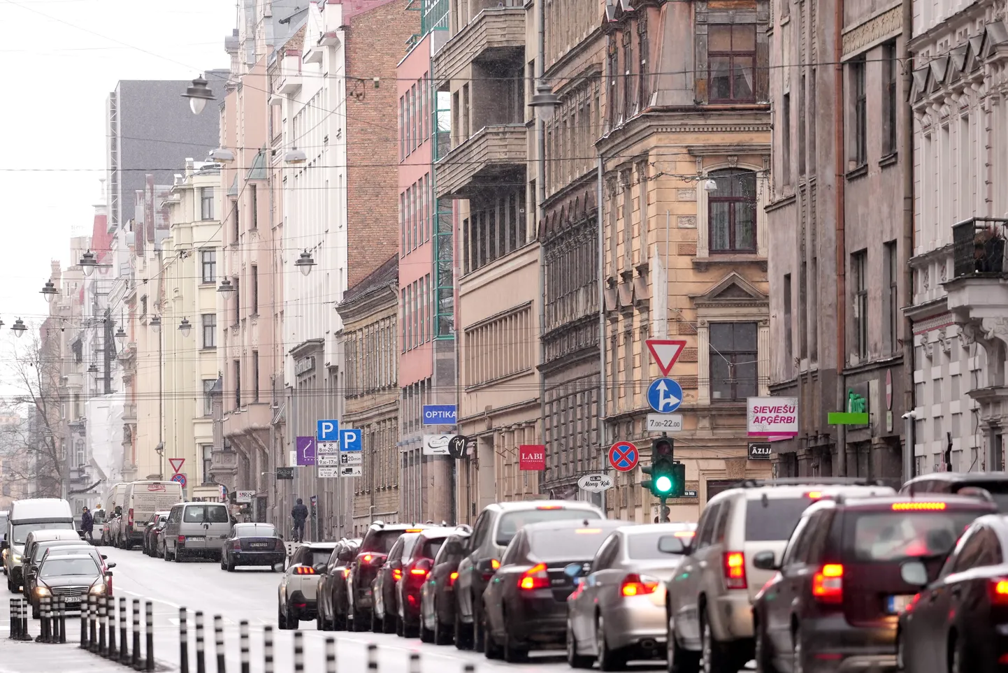 Улица в центре Риги. Иллюстративное фото