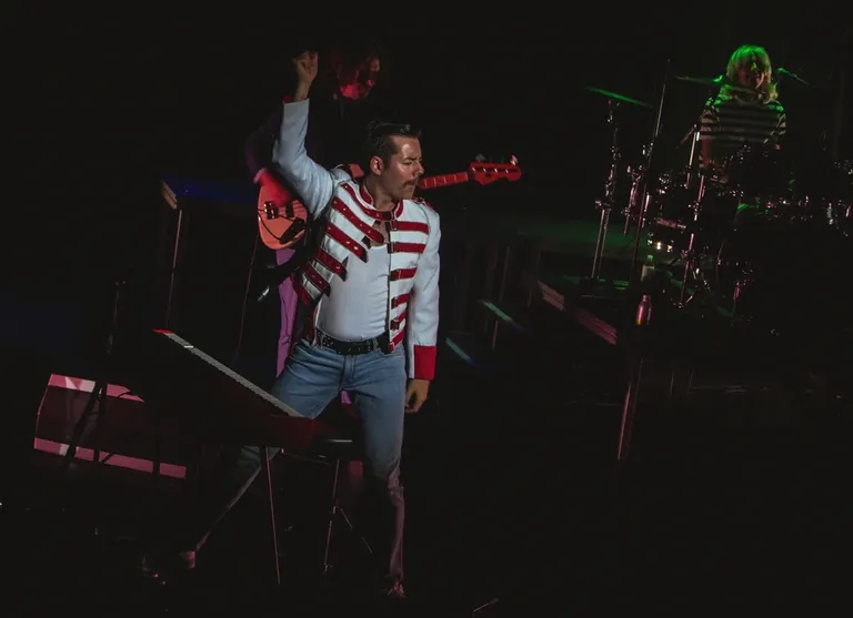 Majesty − A Tribute to Queen.