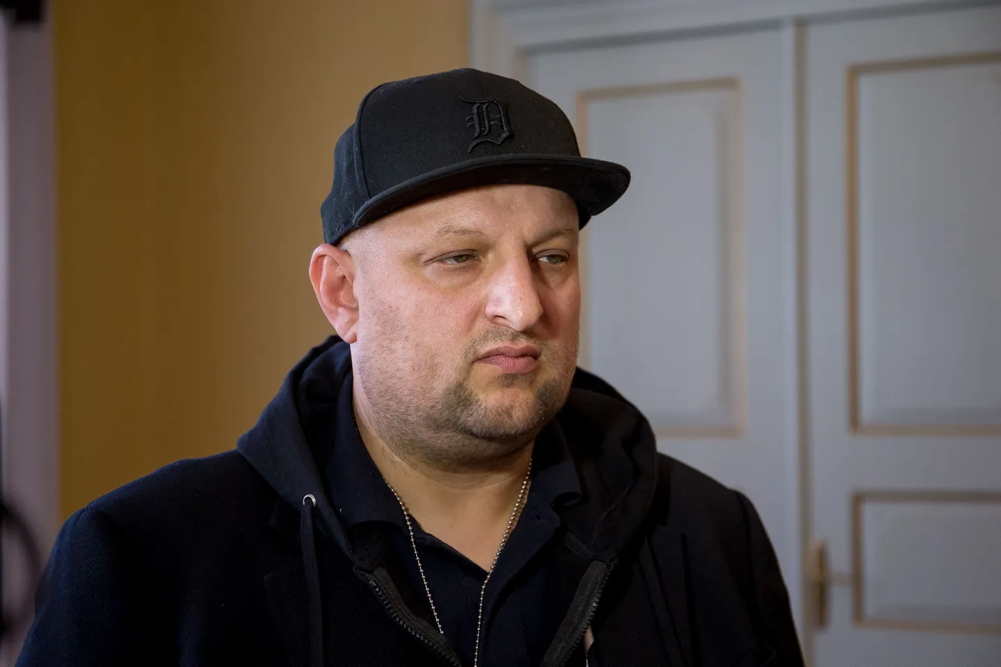 Каур Кендер.