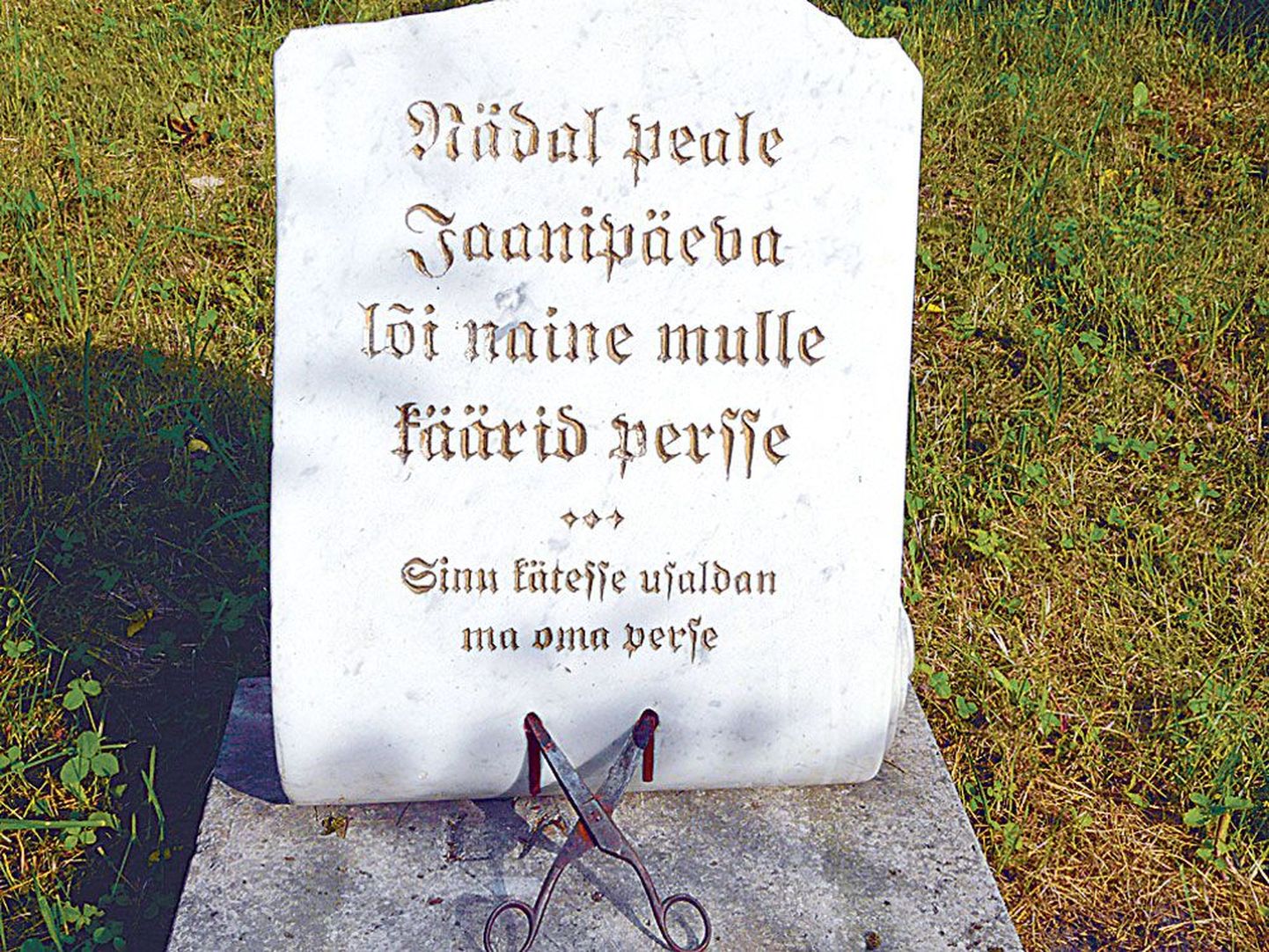Kivi Jüri Ojaveri «surnuaiast».
