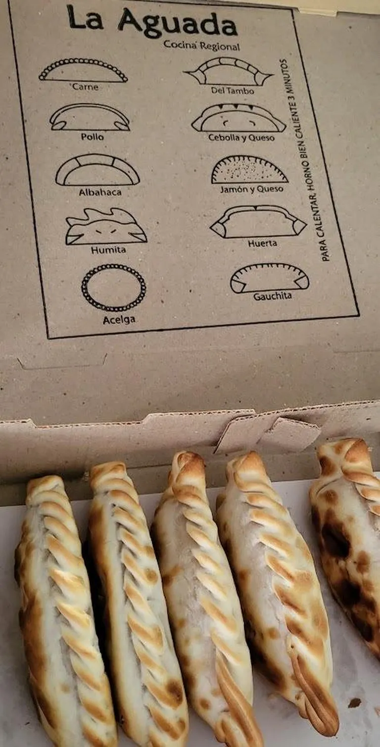 Empanada’d on õhukese taignaga soolased pirukad ja kuju järgi saab aru, mis täidisega on tegu.