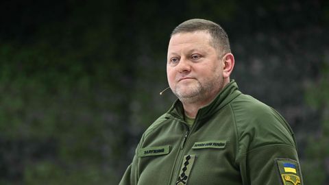 Zalužnijs gatavs kandidēt uz Ukrainas prezidenta amatu