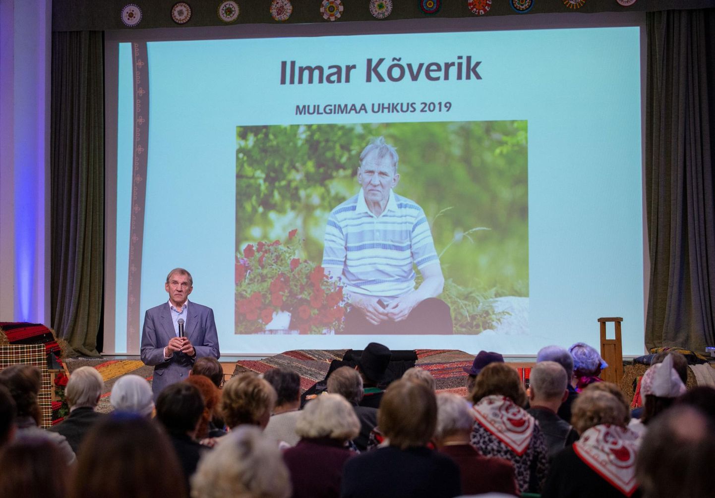 2019. aastal valiti Mulgimaa uhkuseks pikaaegne Tõrva kiriku-kammersaali juhataja Ilmar Kõverik.