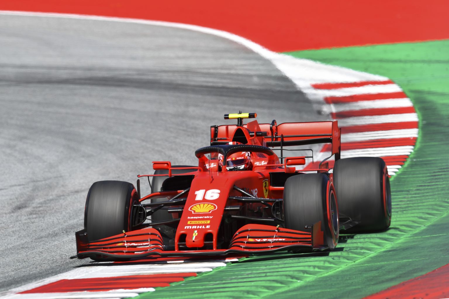 Ferrari hoog F1-sarjas on tänavu olnud kehv.